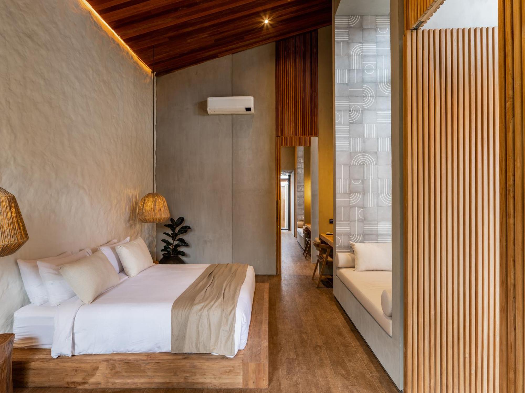 Villa Levante Bali By House Of Winds - Tropical Oasis Near Canggu Керобокан Экстерьер фото