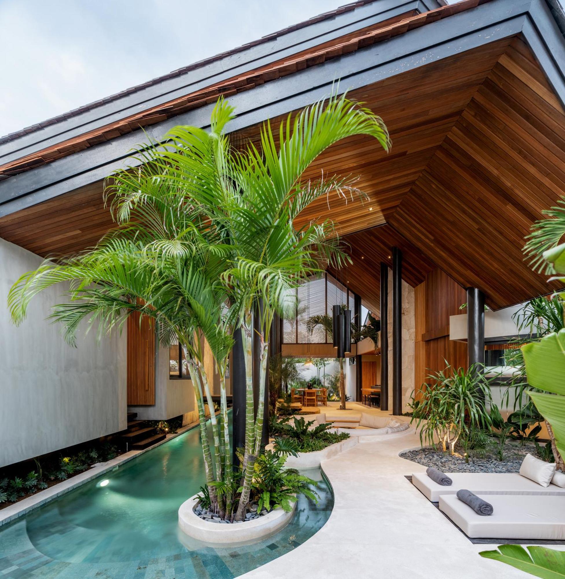 Villa Levante Bali By House Of Winds - Tropical Oasis Near Canggu Керобокан Экстерьер фото